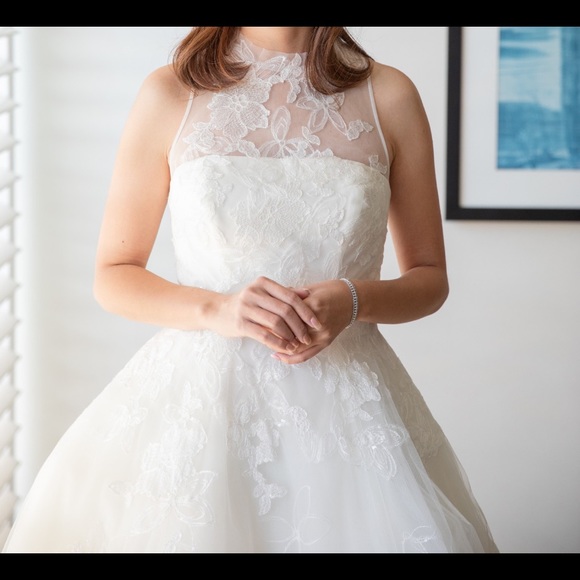 “White” By Vera Wang Illusions Floral Wedding Gown Dress - Picture 6 of 7